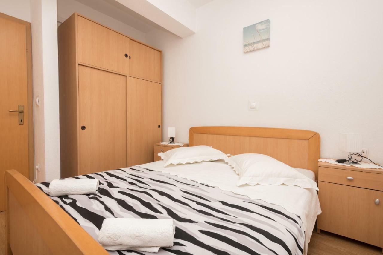 Apartmani Franko Baška Voda Exterior foto